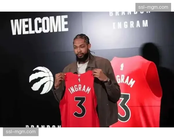 官方:英格拉姆成功接受左手腕手术,赛季报销 官方:英格拉姆成功接受左手腕手术,赛季报销