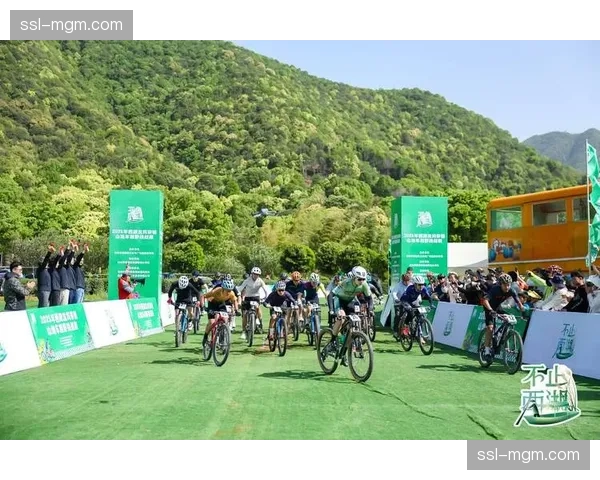 赛事安全新规:西湖龙坞挑战赛领物需现场签署《自愿参加比赛承诺书》 赛事安全新规:西湖龙坞挑战赛领物需现场签署《自愿参加比赛承诺书》